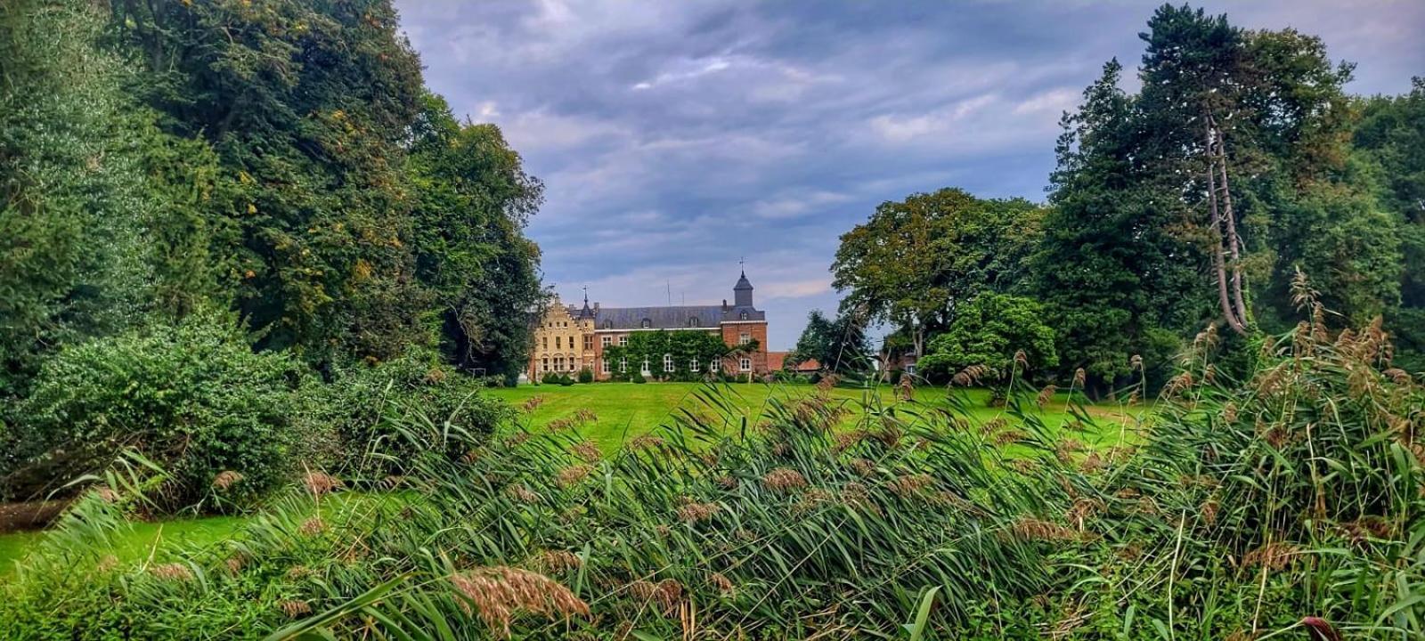 Hoeve Hofgaarde Heers Eksteriør bilde